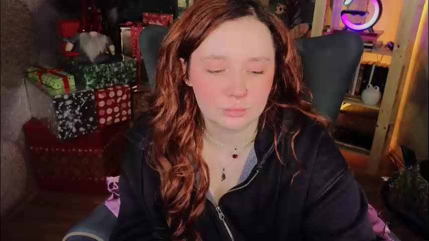 carolina_winter Live Sex December 8, 2025