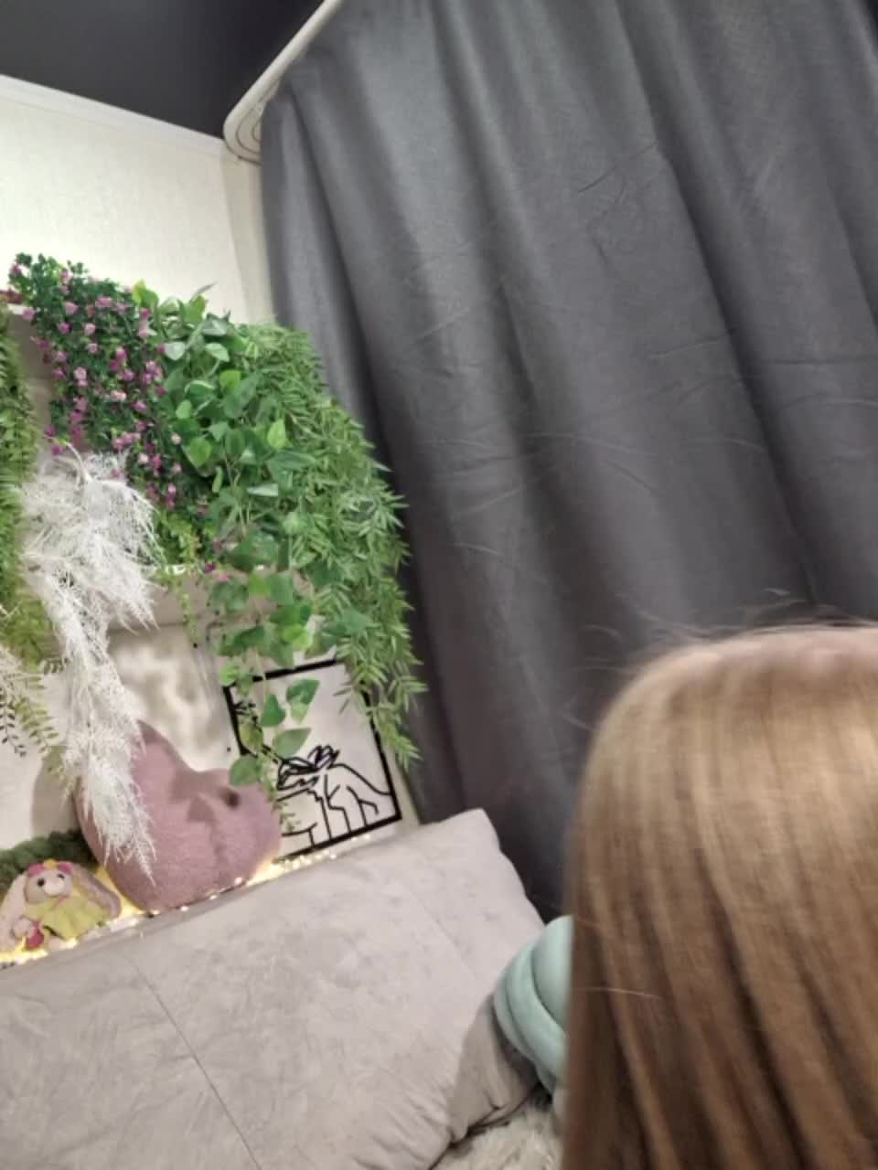 -scyrim- Live Sex December 8, 2025