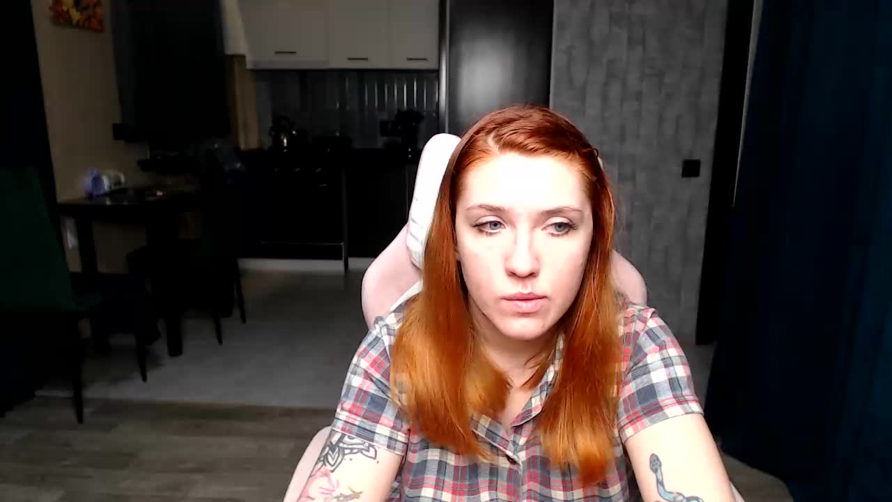 Regimasmile Live Sex December 7, 2025