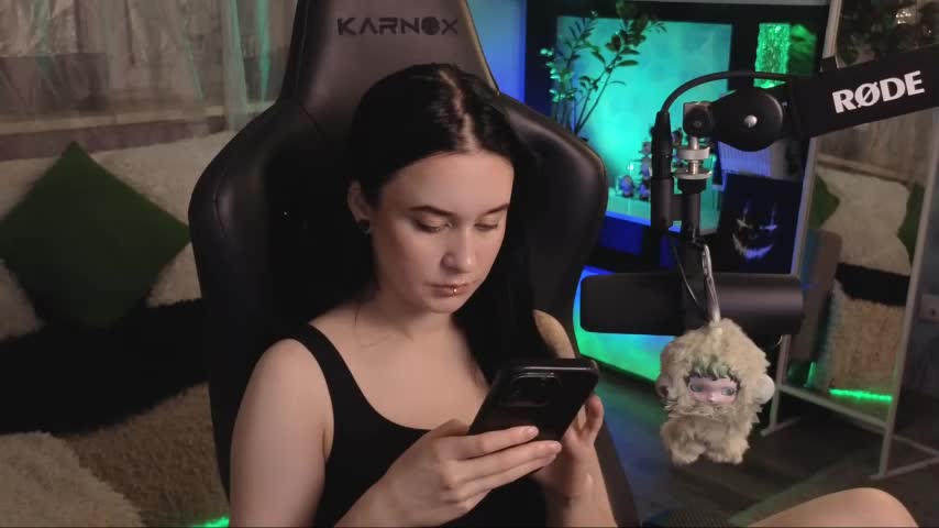 Kira_Li_Lime Live Sex December 8, 2025