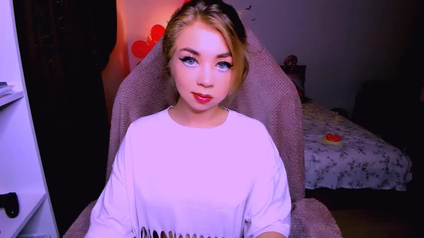 littleSiyfairy Live Sex December 8, 2025