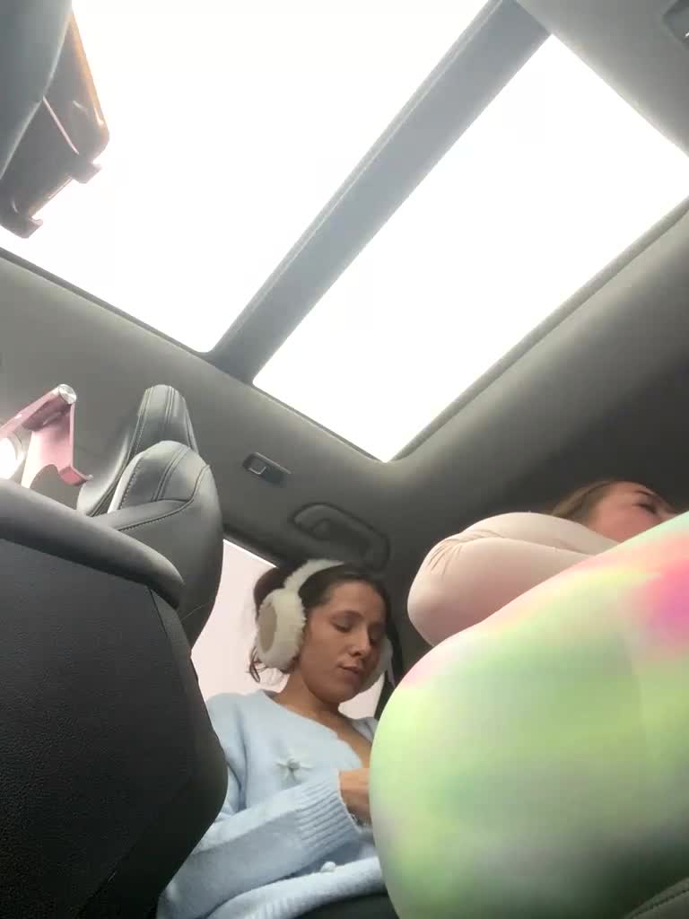 Bonne-Aurore Live Sex December 4, 2025