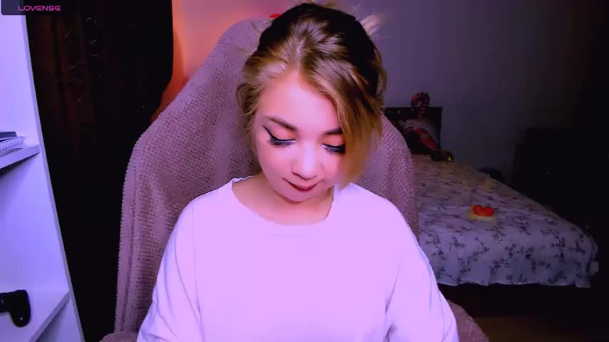 littleSiyfairy Live Sex December 8, 2025