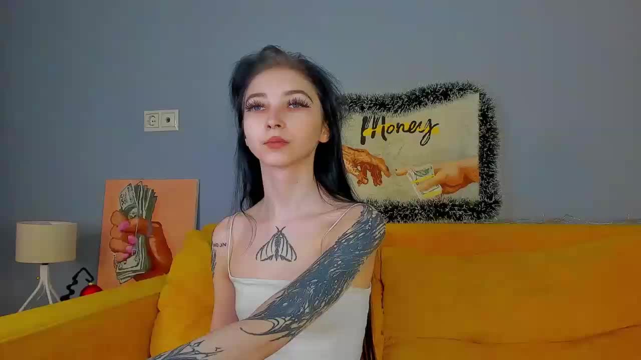 Ellen-Hops Live Sex December 8, 2025