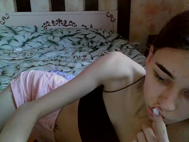 Kiitaa Live Sex December 8, 2025