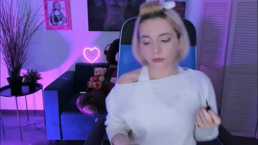 aurorawrenfield Live Sex December 8, 2025