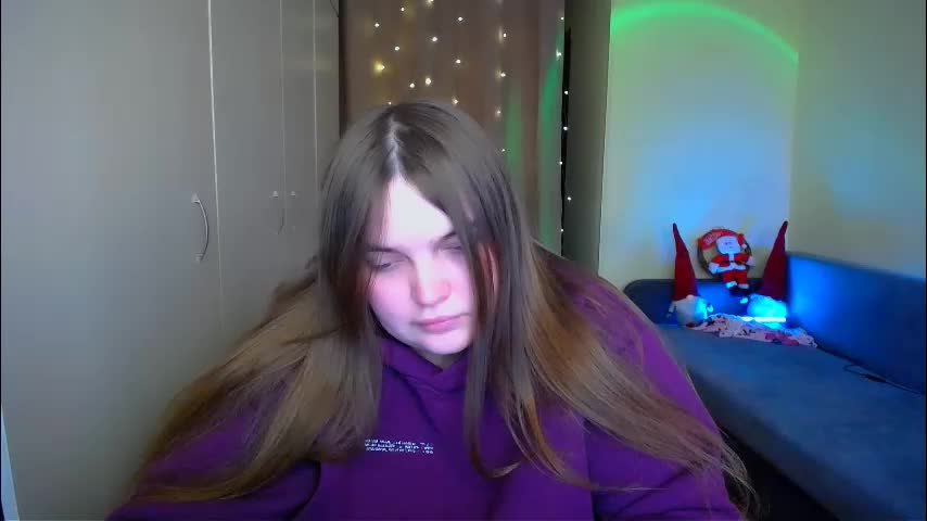 emma_dorn Live Sex December 8, 2025