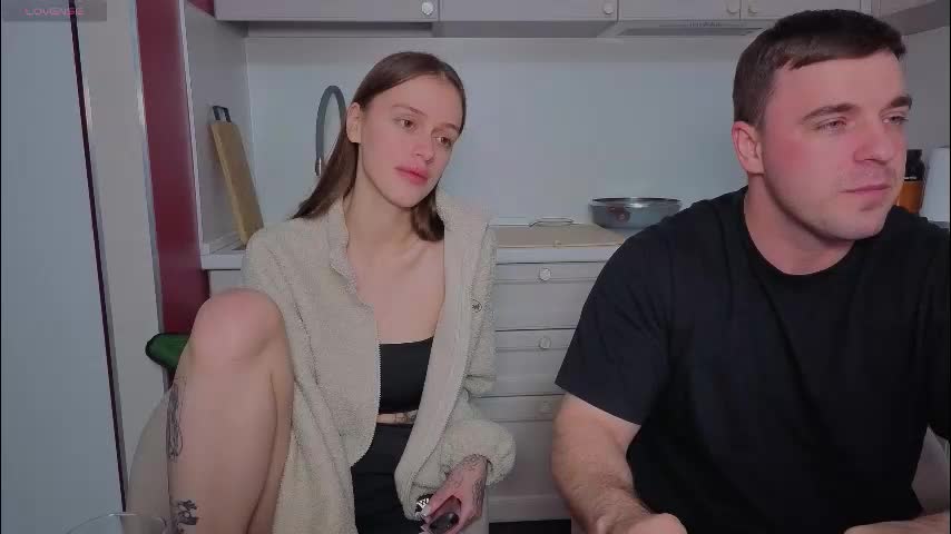 ihavepaws33 Live Sex December 8, 2025