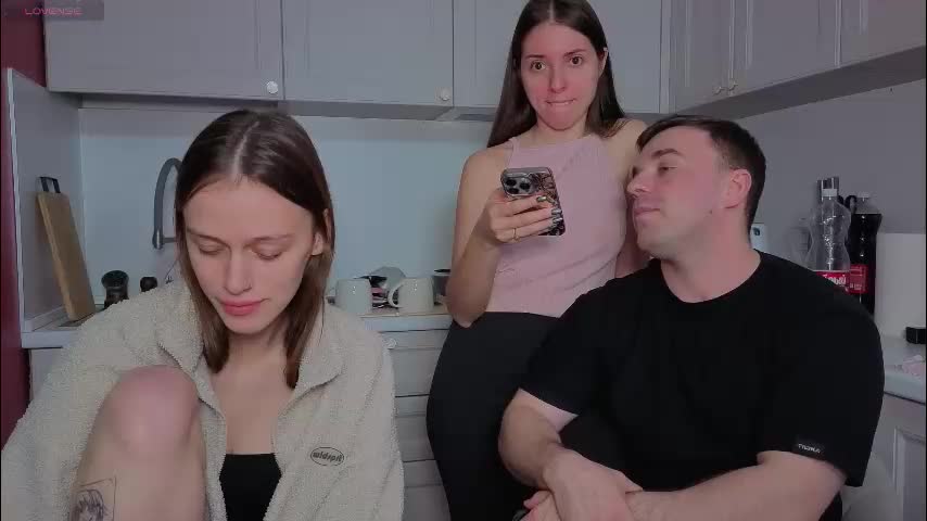 ihavepaws33 Live Sex December 8, 2025