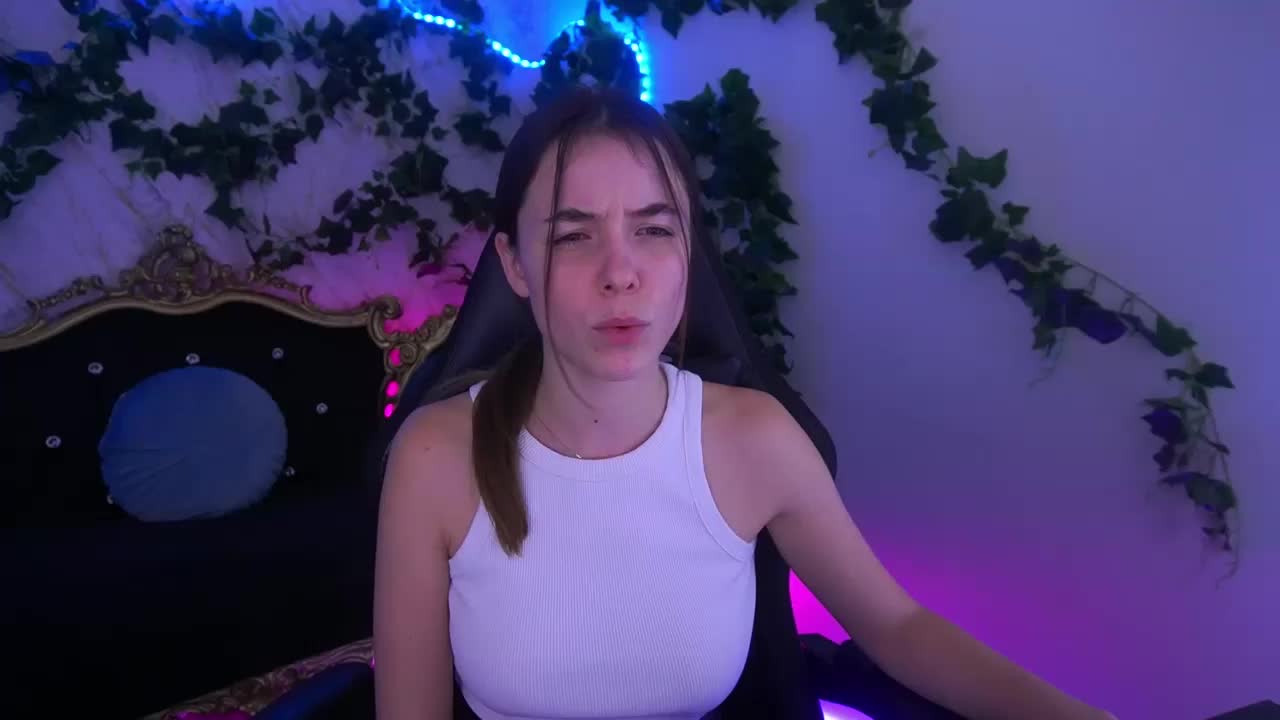 BabeDollie Live Sex December 8, 2025