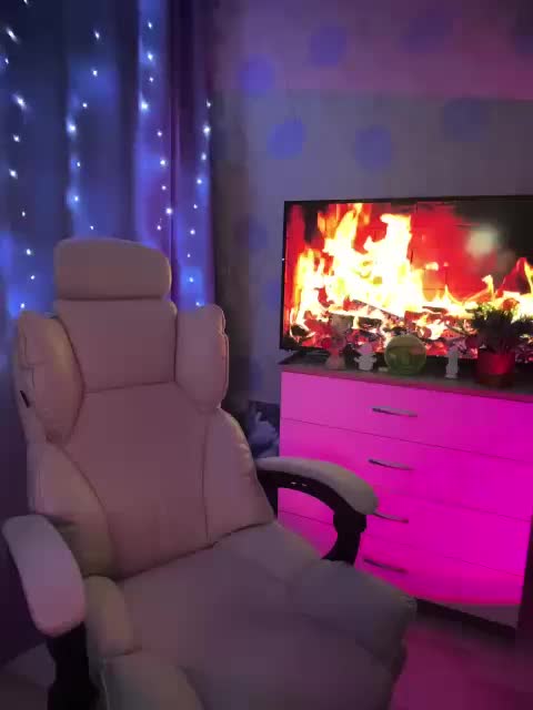 ymnichka Live Sex December 8, 2025