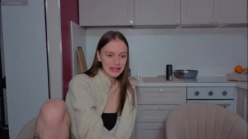 ihavepaws33 Live Sex December 8, 2025