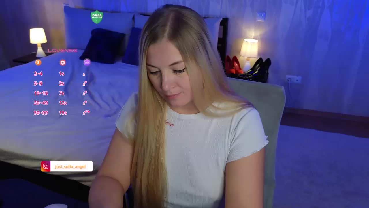 JUST_SOFIA Live Sex December 8, 2025