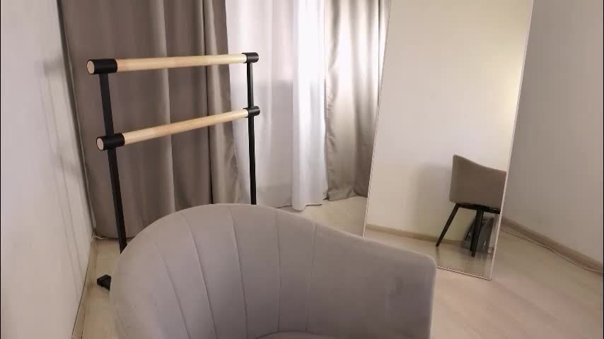 fiamoor Live Sex December 7, 2025