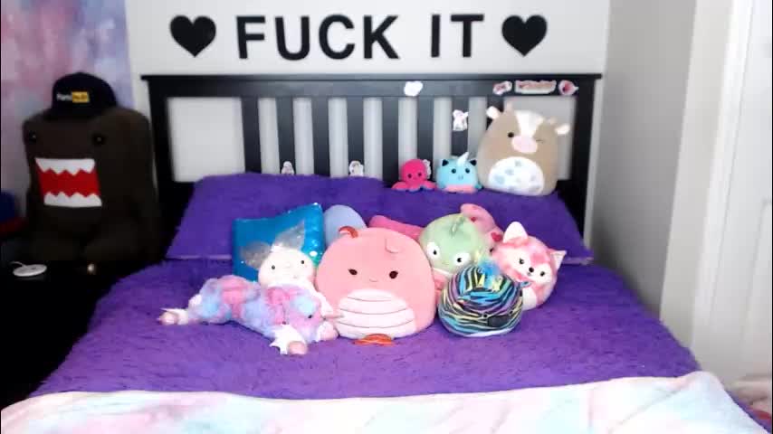 mackenziewolfe Live Sex December 9, 2025