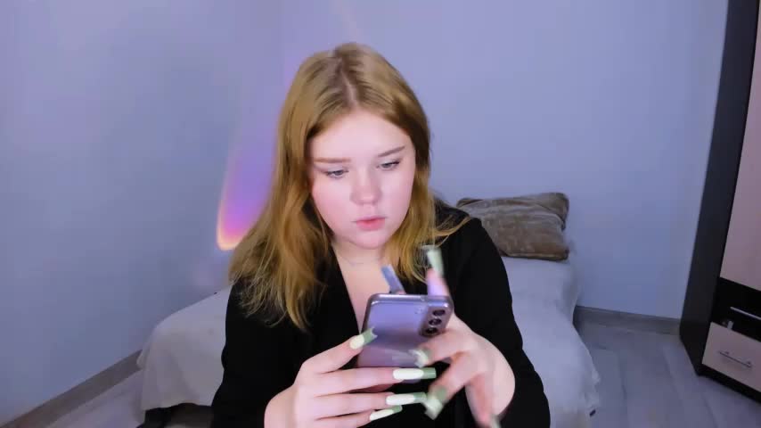 LaseyMoon Live Sex December 8, 2025