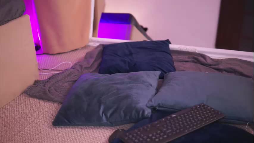 chloeobrilx Live Sex December 9, 2025