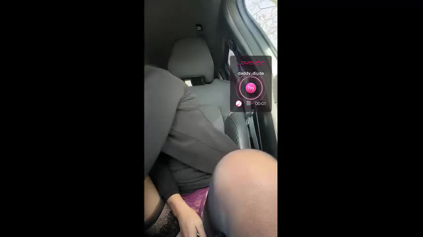 lib_ertine32 Live Sex December 9, 2025