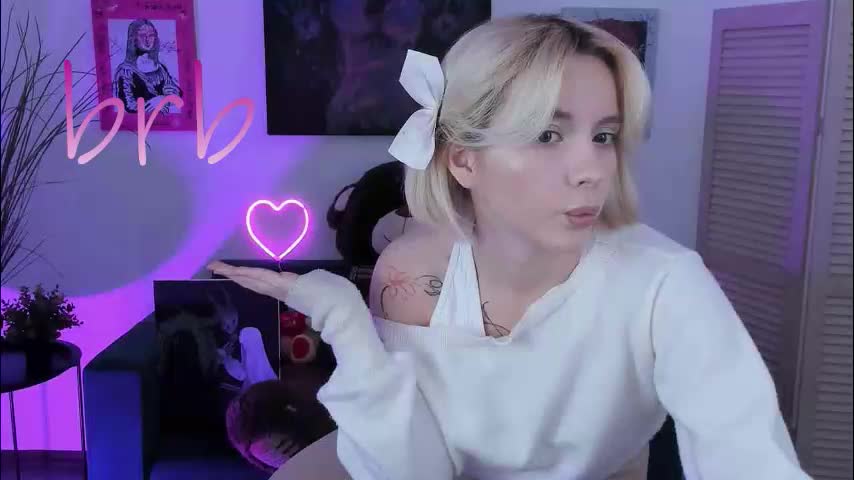 aurorawrenfield Live Sex December 9, 2025