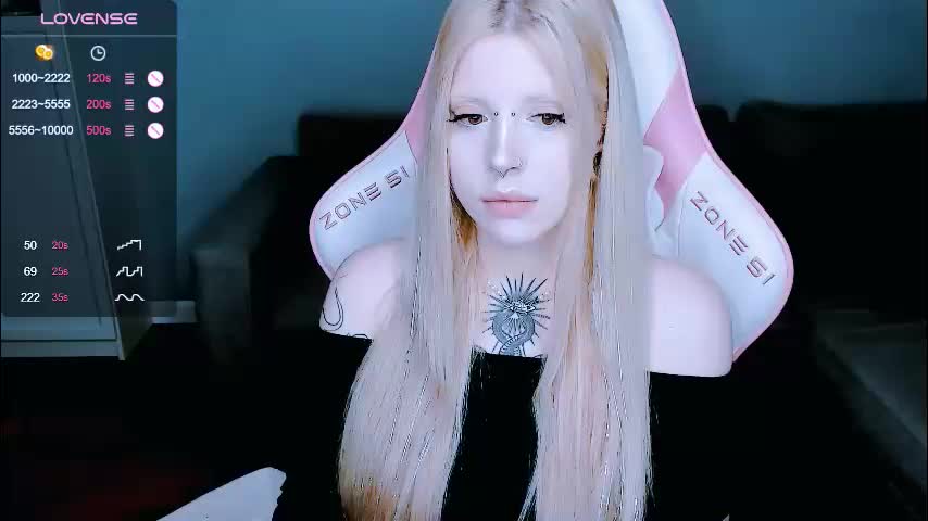 succubus_leslie Live Sex December 9, 2025