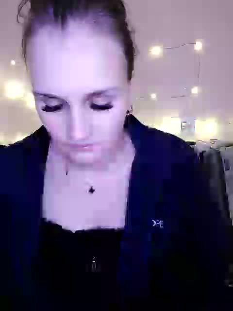 LisaLovHoney Live Sex December 9, 2025