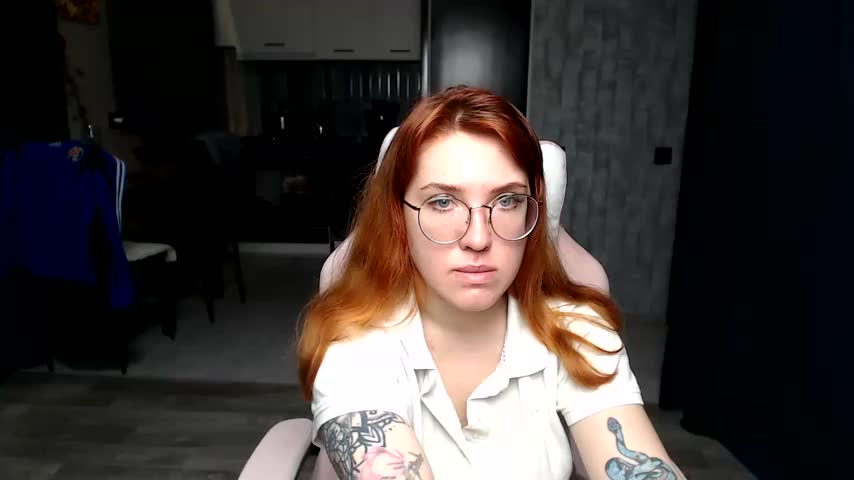 Reginasmilee Live Sex December 9, 2025