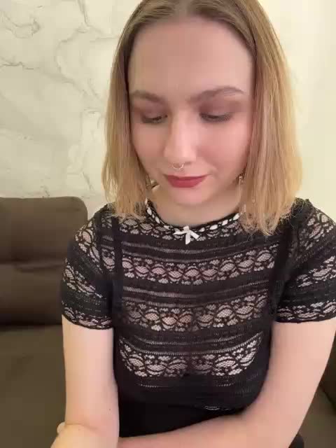 Mashmallow Live Sex December 9, 2025