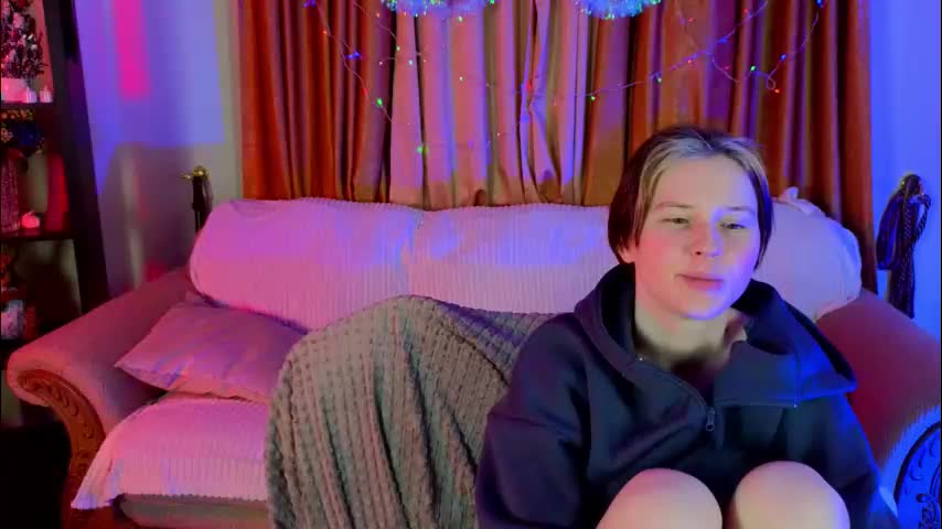 babees_eva Live Sex December 9, 2025