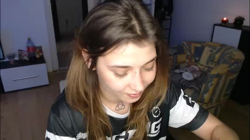 aliens4twenty Live Sex December 8, 2025