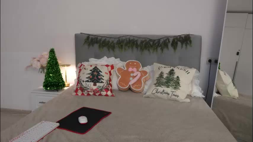 fiamoor Live Sex December 9, 2025