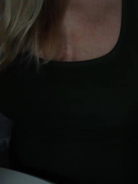 Tata42 Live Sex December 10, 2025