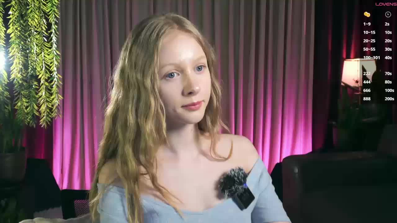 MiaVebes Live Sex December 9, 2025