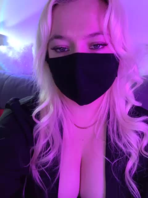 Alicekitty Live Sex December 9, 2025