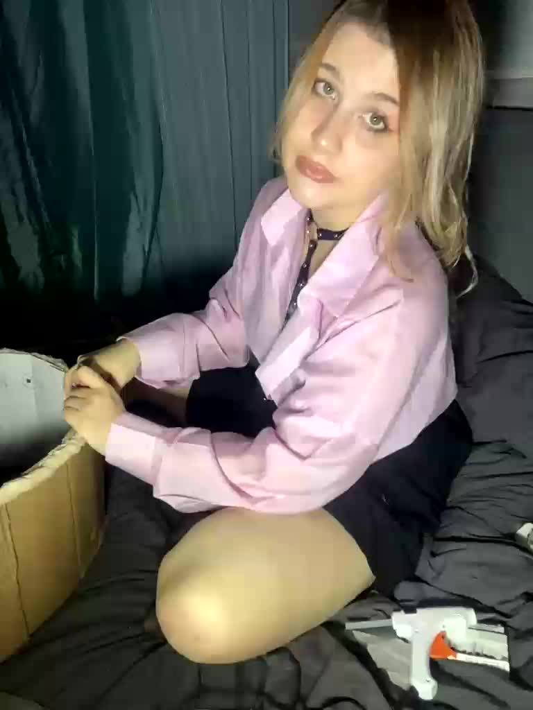 HumbleBlossom Live Sex December 10, 2025