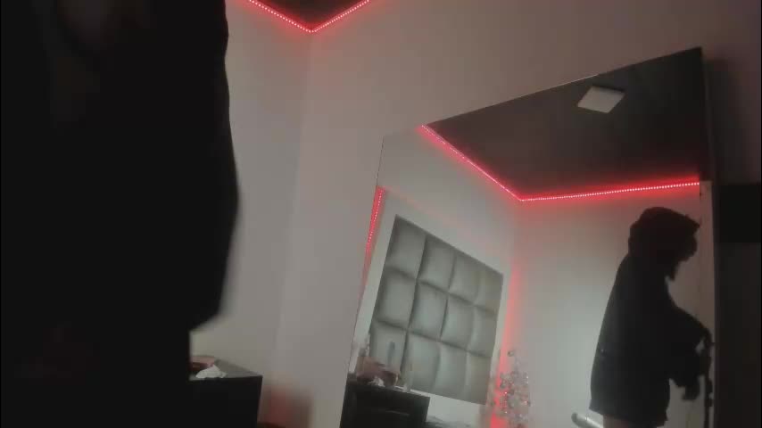 lola_js Live Sex December 10, 2025