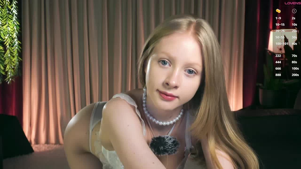 MiaVebes Live Sex December 10, 2025