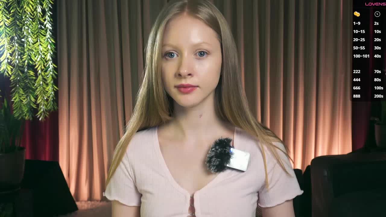 MiaVebes Live Sex December 10, 2025