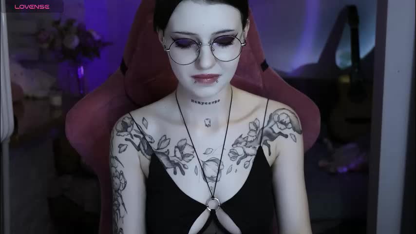 prettybones Live Sex December 10, 2025