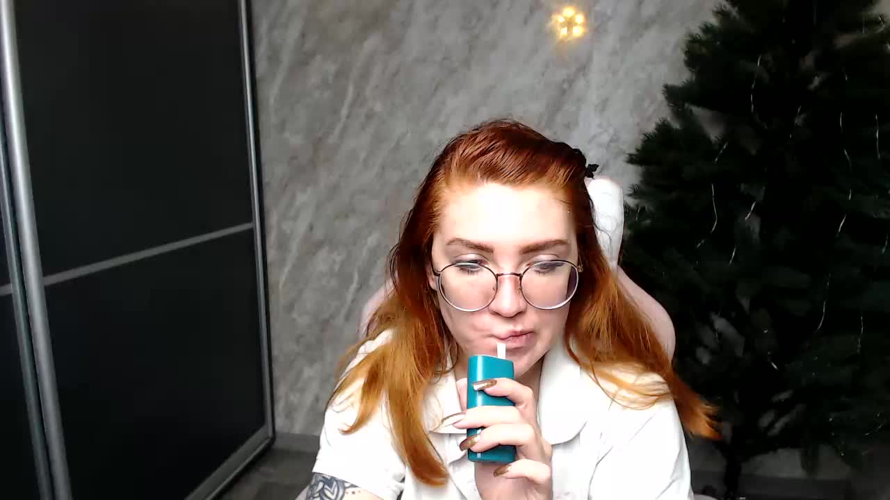 Regimasmile Live Sex December 10, 2025