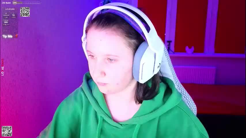 moon_avengers Live Sex December 10, 2025