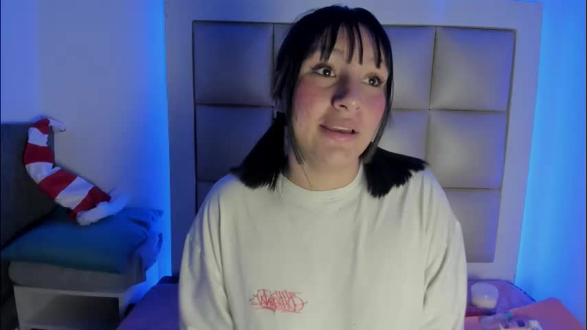 andrea_brunette_ Live Sex December 10, 2025