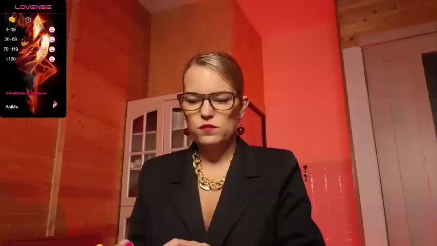 Findom_Lady_Shine Live Sex December 10, 2025