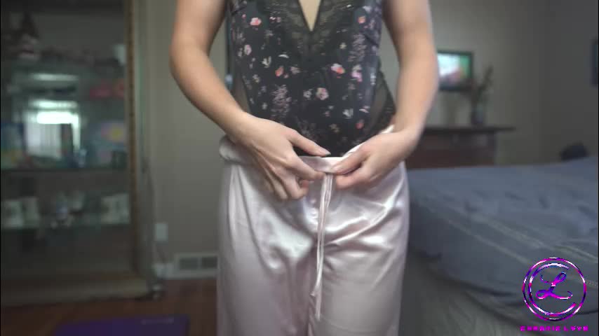 chroniclove Live Sex December 10, 2025