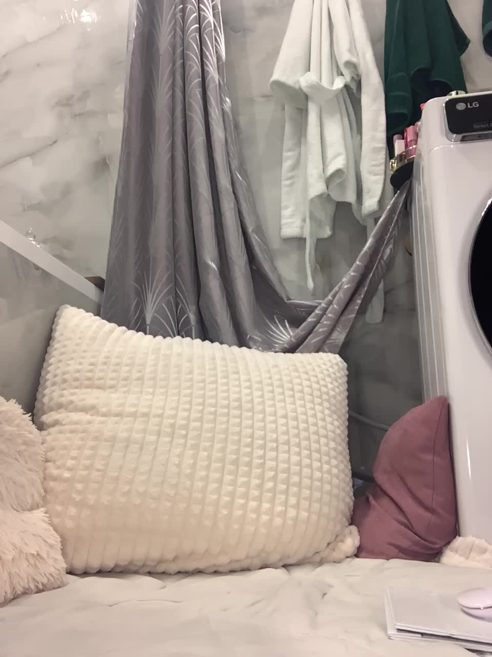 AlenaRai Live Sex December 10, 2025