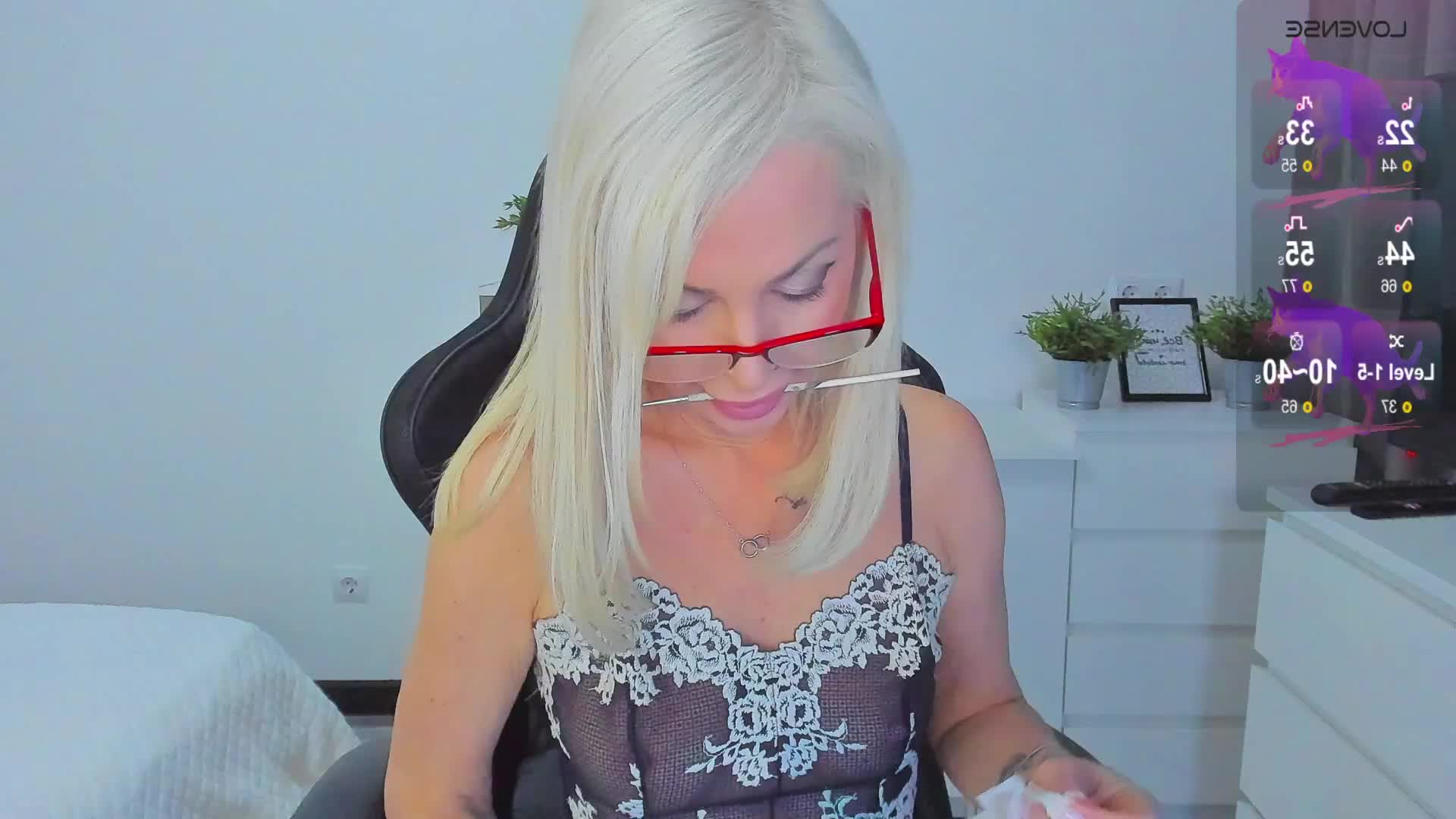 Sunbeam Live Sex December 10, 2025