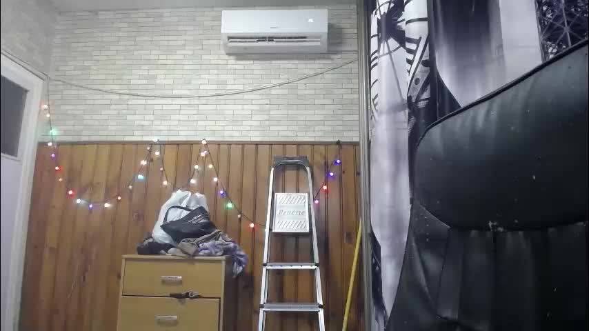 xxxnewlywedsxxx Live Sex December 11, 2025