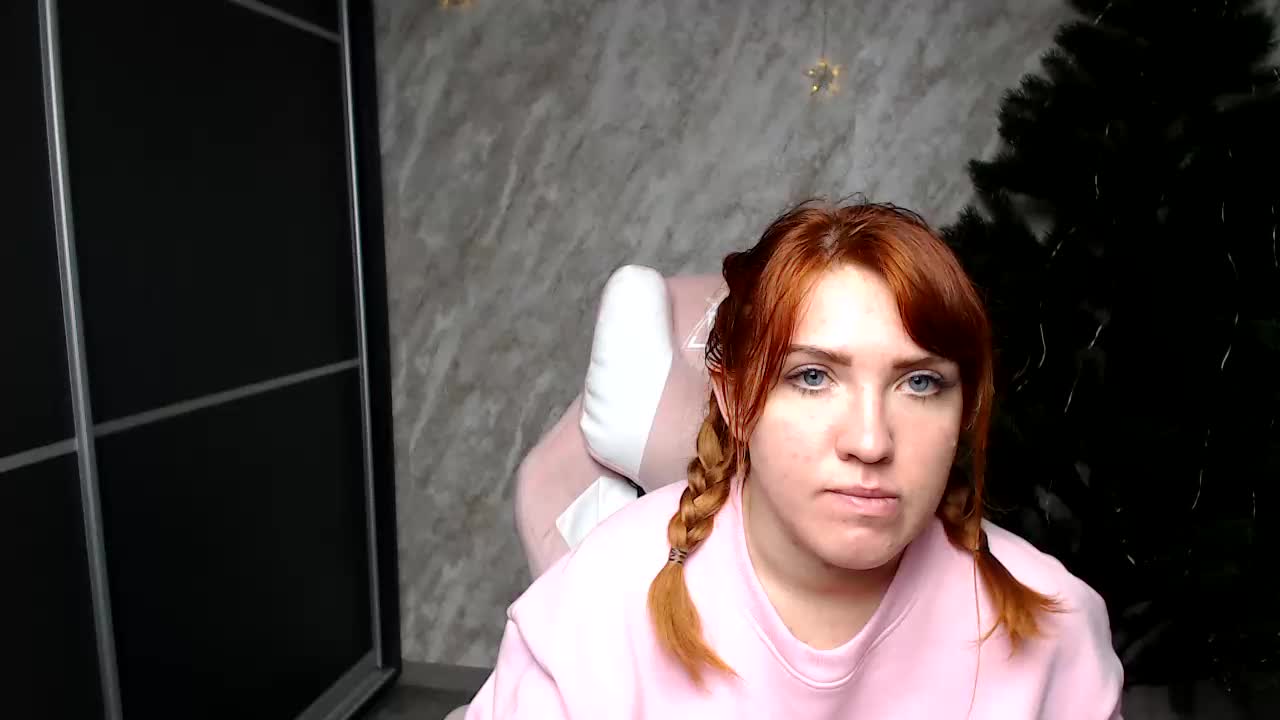 Regimasmile Live Sex December 11, 2025