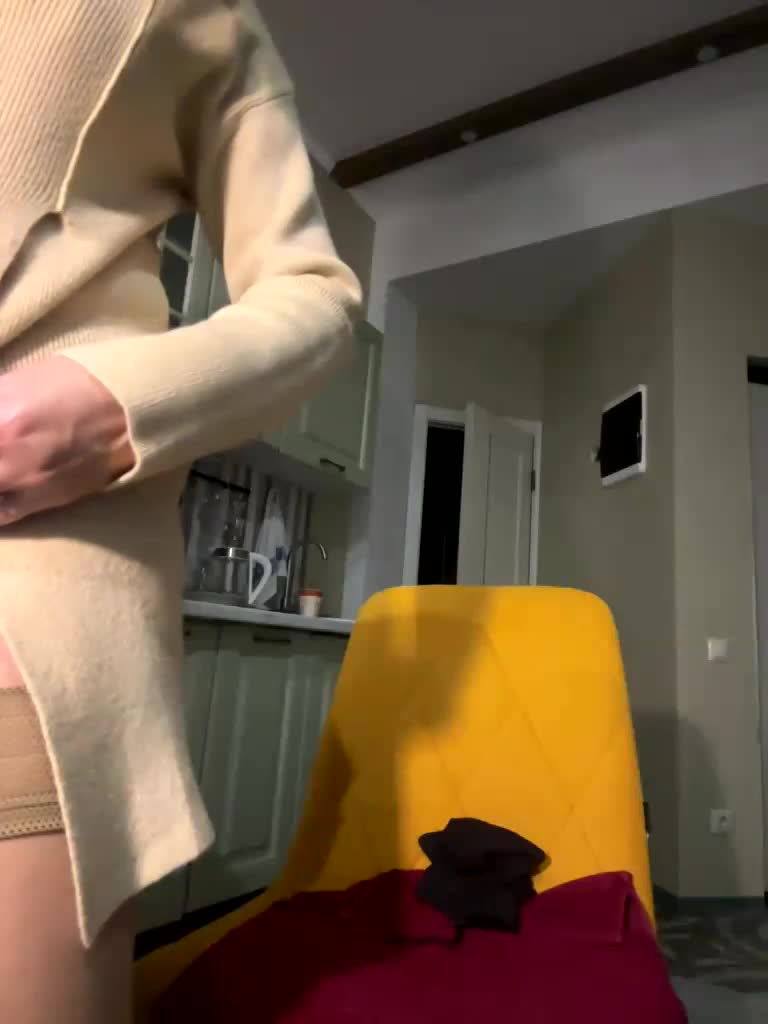 Pink-Lips Live Sex December 11, 2025