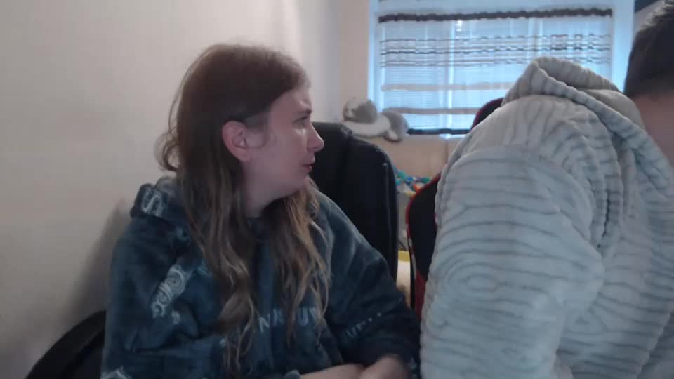 jenisandpeter Live Sex December 11, 2025