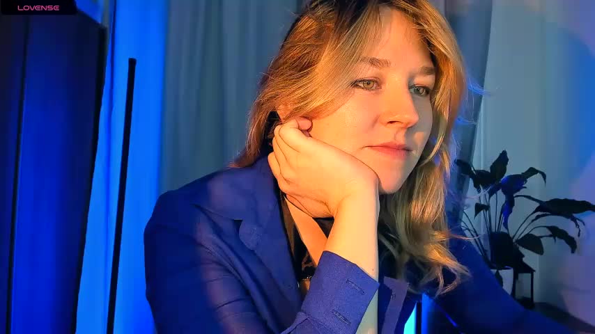 5_in_one Live Sex December 10, 2025